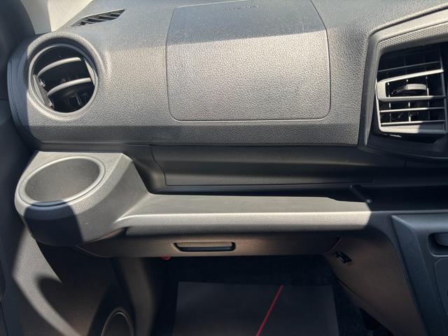 ミライースL SAIII13インチフルホイールキャップ マルチリフレクターハロゲンヘッドランプ 可倒式ドアミラー 自発光式デジタルメーターアンバーイルミネーションメーター マニュアルエアコン(ダイヤル式) キーレスエントリー(静岡県)の中古車