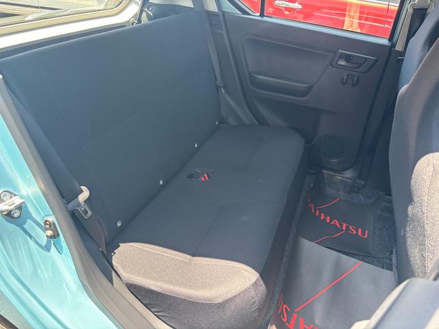 ミライースL SAIII13インチフルホイールキャップ マルチリフレクターハロゲンヘッドランプ 可倒式ドアミラー 自発光式デジタルメーターアンバーイルミネーションメーター マニュアルエアコン(ダイヤル式) キーレスエントリー(静岡県)の中古車