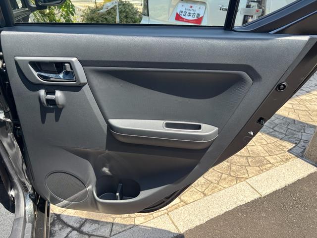 ミライースG SAIII14インチアルミホイール LEDヘッドランプ オート格納式カラードドアミラー 自発光式デジタルメーターブルーイルミネーションメーター オートエアコン(プッシュ式) キーフリーシステム(静岡県)の中古車