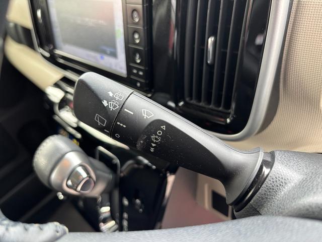 ムーヴキャンバスGブラックインテリアVS SAIII14インチフルホイールキャップ LEDヘッドランプ キーフリーシステム 両側パワースライドドア オートエアコン(プッシュ式) オートライト 置きラクボックス(静岡県)の中古車