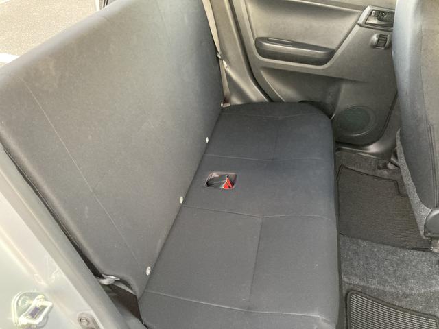 ミライースL SAIII13インチフルホイールキャップ マルチリフレクターハロゲンヘッドランプ 可倒式ドアミラー 自発光式デジタルメーターアンバーイルミネーションメーター マニュアルエアコン(ダイヤル式) キーレスエントリー(静岡県)の中古車