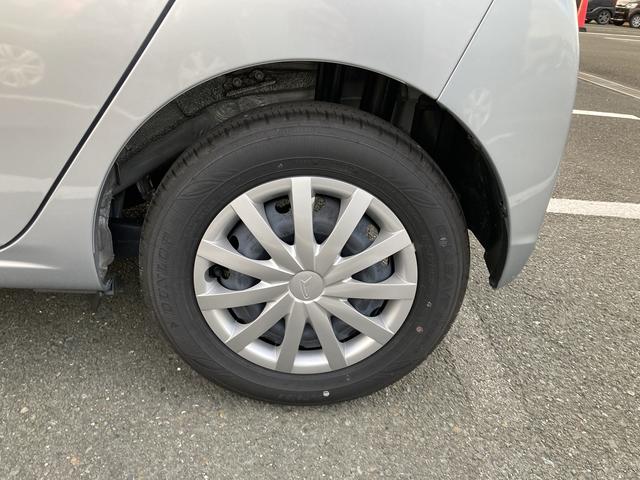 ミライースL SAIII13インチフルホイールキャップ マルチリフレクターハロゲンヘッドランプ 可倒式ドアミラー 自発光式デジタルメーターアンバーイルミネーションメーター マニュアルエアコン(ダイヤル式) キーレスエントリー(静岡県)の中古車