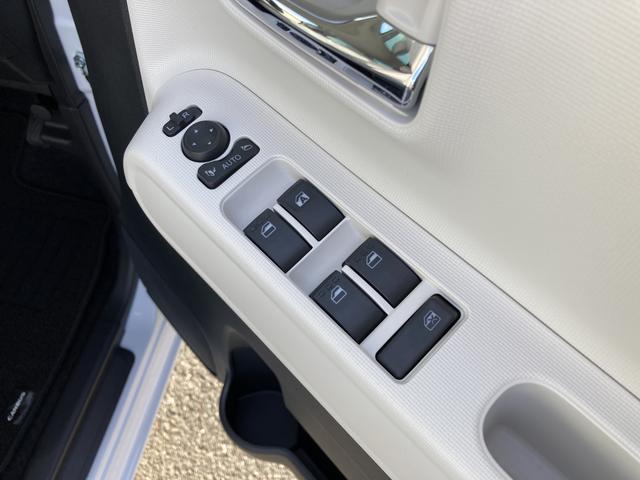 ムーヴキャンバスストライプスG14インチフルホイールキャップ LEDヘッドランプ LEDフォグランプ ホっとカップホルダー 両側パワースライドドア キーフリーシステム プッシュボタンスタート UVカットガラス(静岡県)の中古車