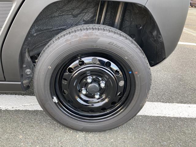 タフトX15インチスチールホイール(ブラック塗装) マニュアルレベリング機能付フルLEDヘッドランプ マルチインフォメーションディスプレイ(静岡県)の中古車