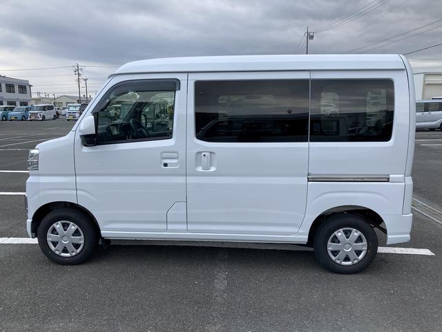ハイゼットカーゴクルーズＣＶＴ　電動格納式カラードドアミラー　スーパーＵＶＩＲカットガラス（フロントウィンドウ）　１２インチフルホイールキャップ　撥水フルファヴリックシート表皮　大型ＬＥＤ荷室灯　キーフリーシステム（静岡県）の中古車