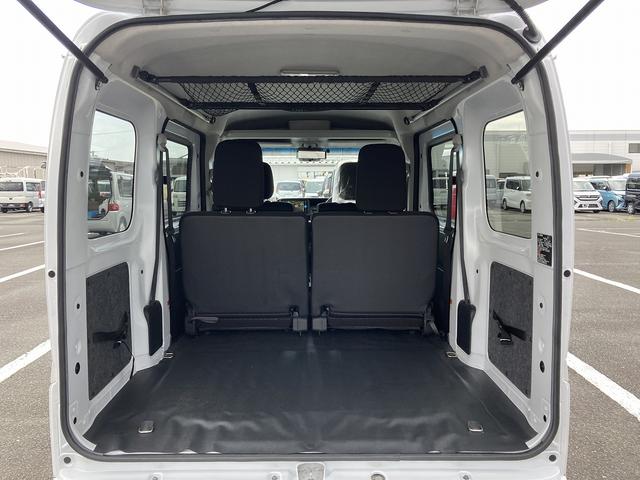 ハイゼットカーゴクルーズＣＶＴ　電動格納式カラードドアミラー　スーパーＵＶＩＲカットガラス（フロントウィンドウ）　１２インチフルホイールキャップ　撥水フルファヴリックシート表皮　大型ＬＥＤ荷室灯　キーフリーシステム（静岡県）の中古車