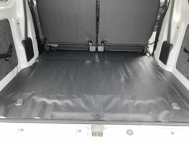 ハイゼットカーゴクルーズＣＶＴ　電動格納式カラードドアミラー　スーパーＵＶＩＲカットガラス（フロントウィンドウ）　１２インチフルホイールキャップ　撥水フルファヴリックシート表皮　大型ＬＥＤ荷室灯　キーフリーシステム（静岡県）の中古車