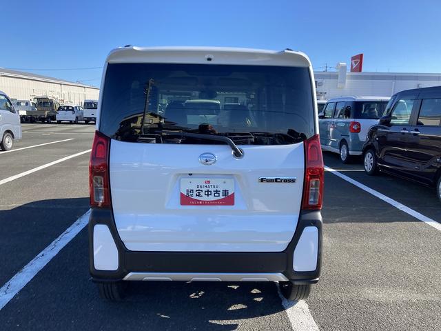 タントファンクロスターボ１５インチアルミホイール　フルＬＥＤヘッドランプ　オート格納式カラードドアミラー　両側パワースライドドア　キーフリーシステム　プッシュボタンスタート（静岡県）の中古車