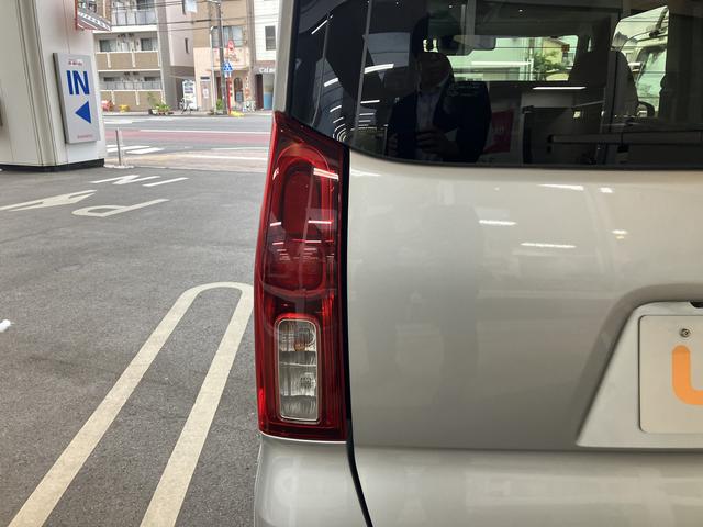 タントＸセレクション３６０度スーパーＵＶＩＲカットガラス　格納式シートバックテーブル　シートバックポケット　運転席シートリフター　チルトステアリング　シートヒーター　リヤヒーターダクト（静岡県）の中古車