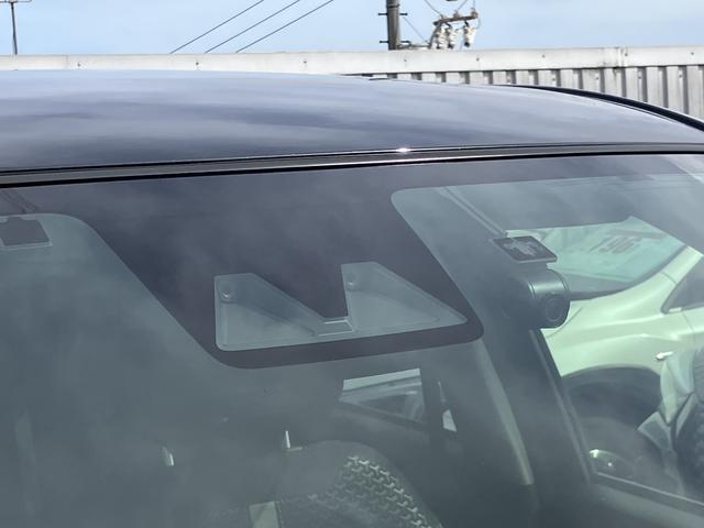 ロッキープレミアムＧ　ＨＥＶ１７インチアルミホイール　ＵＶＩＲカット遮音ガラス　フルＬＥＤヘッドランプ　キーフリーシステム　革巻きステアリングホイール　本革シフトノブ　アクティブマルチインフォメーションメーター（静岡県）の中古車