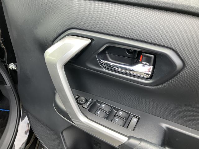 ロッキープレミアムＧ　ＨＥＶ１７インチアルミホイール　ＵＶＩＲカット遮音ガラス　フルＬＥＤヘッドランプ　キーフリーシステム　革巻きステアリングホイール　本革シフトノブ　アクティブマルチインフォメーションメーター（静岡県）の中古車
