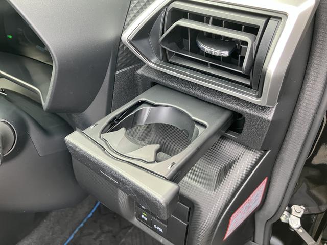 ロッキープレミアムＧ　ＨＥＶ１７インチアルミホイール　ＵＶＩＲカット遮音ガラス　フルＬＥＤヘッドランプ　キーフリーシステム　革巻きステアリングホイール　本革シフトノブ　アクティブマルチインフォメーションメーター（静岡県）の中古車