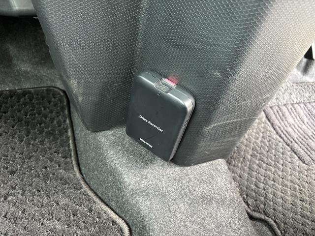 タントXセレクション360度スーパーUVIRカットガラス 格納式シートバックテーブル シートバックポケット 運転席シートリフター チルトステアリング シートヒーター リヤヒーターダクト(静岡県)の中古車