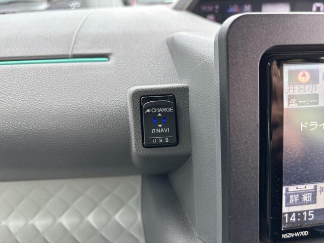 タントXセレクション360度スーパーUVIRカットガラス 格納式シートバックテーブル シートバックポケット 運転席シートリフター チルトステアリング シートヒーター リヤヒーターダクト(静岡県)の中古車
