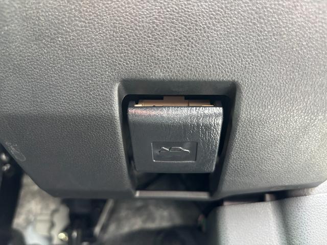 ブーンシルク　Ｇパッケージ　ＳＡIIIキーフリーシステム　プッシュボタンスタート　電動格納ドアミラー　オートエアコン（プッシュ式）　ＵＶカットガラス　パワーウィンドウ（静岡県）の中古車