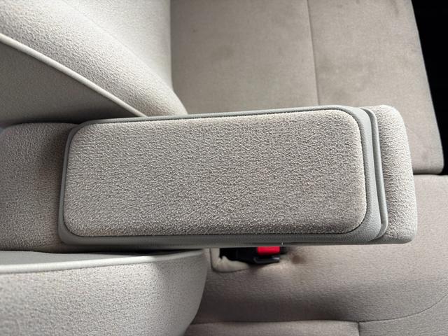 ムーヴキャンバスXメイクアップリミテッド SAIII14インチフルホイールキャップ キーフリーシステム 両側パワースライドドア オートエアコン(プッシュ式) オートライト 置きラクボックス(静岡県)の中古車