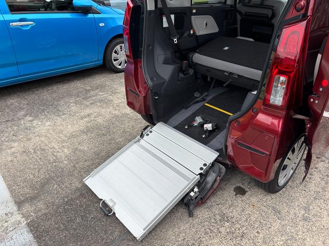 タントXスペシャル14インチフルホイールキャップ フルLEDヘッドランプ オート格納式カラードドアミラー TFTカラーマルチインフォメーションディスプレイ フルファブリックシート(静岡県)の中古車