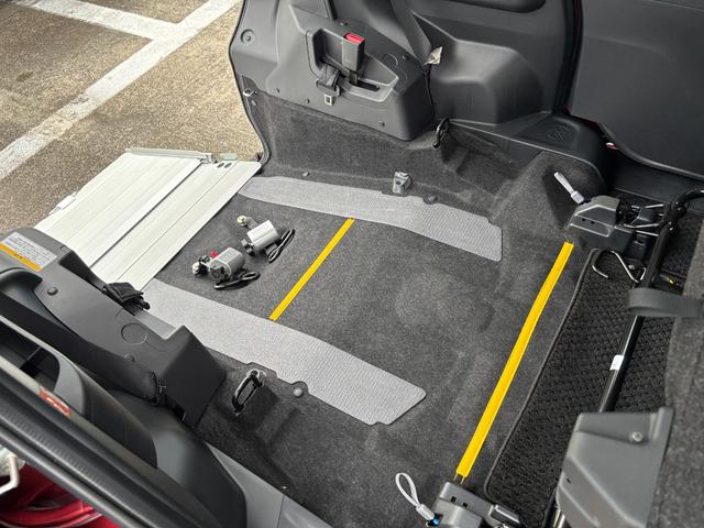 タントXスペシャル14インチフルホイールキャップ フルLEDヘッドランプ オート格納式カラードドアミラー TFTカラーマルチインフォメーションディスプレイ フルファブリックシート(静岡県)の中古車