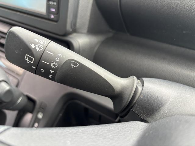 タントXスペシャル14インチフルホイールキャップ フルLEDヘッドランプ オート格納式カラードドアミラー TFTカラーマルチインフォメーションディスプレイ フルファブリックシート(静岡県)の中古車