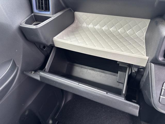 タントX14インチフルホイールキャップ フルLEDヘッドランプ オート格納式カラードドアミラー 左側パワースライドドア TFTカラーマルチインフォメーションディスプレイ フルファブリックシート(静岡県)の中古車