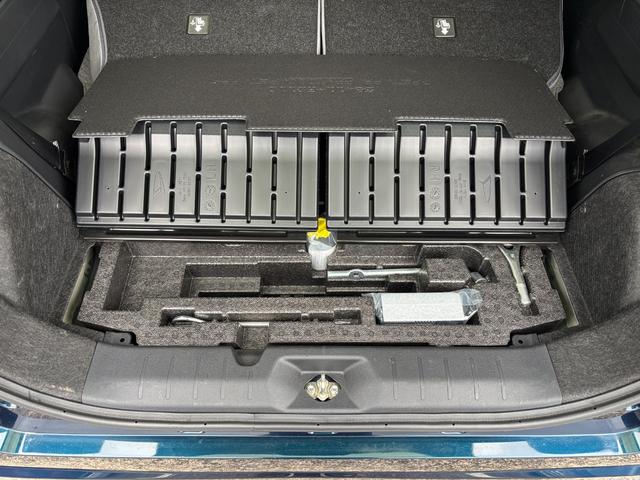 タントX14インチフルホイールキャップ フルLEDヘッドランプ オート格納式カラードドアミラー 左側パワースライドドア TFTカラーマルチインフォメーションディスプレイ フルファブリックシート(静岡県)の中古車