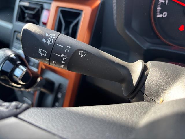 タフトGターボ15インチアルミホイール オートレベリング機能付フルLEDヘッドランプ LEDフォグランプ 本革巻ステアリングホイール 本革巻インパネセンターシフト TFTカラーマルチインフォメーションディスプレイ(静岡県)の中古車