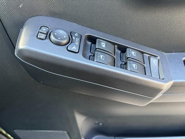 タフトGターボ15インチアルミホイール オートレベリング機能付フルLEDヘッドランプ LEDフォグランプ 本革巻ステアリングホイール 本革巻インパネセンターシフト TFTカラーマルチインフォメーションディスプレイ(静岡県)の中古車