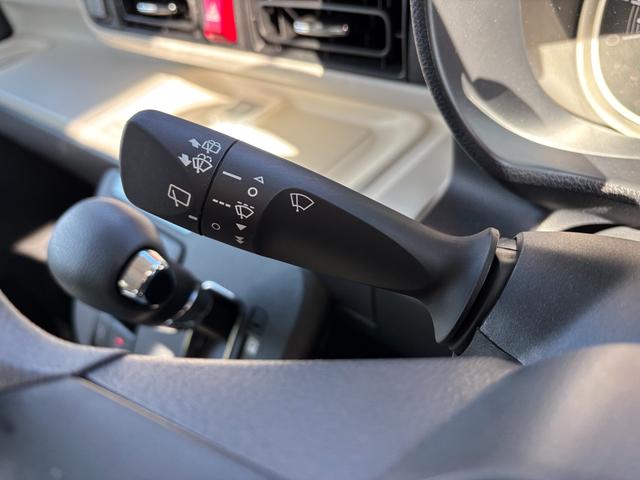 ムーヴキャンバスストライプスG14インチフルホイールキャップ LEDヘッドランプ LEDフォグランプ ホっとカップホルダー 両側パワースライドドア キーフリーシステム プッシュボタンスタート UVカットガラス(静岡県)の中古車