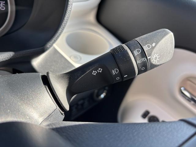 ムーヴキャンバスストライプスG14インチフルホイールキャップ LEDヘッドランプ LEDフォグランプ ホっとカップホルダー 両側パワースライドドア キーフリーシステム プッシュボタンスタート UVカットガラス(静岡県)の中古車