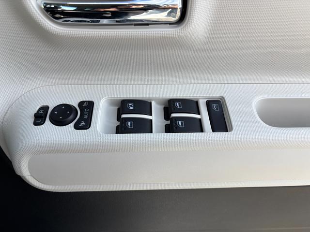 ムーヴキャンバスストライプスG14インチフルホイールキャップ LEDヘッドランプ LEDフォグランプ ホっとカップホルダー 両側パワースライドドア キーフリーシステム プッシュボタンスタート UVカットガラス(静岡県)の中古車