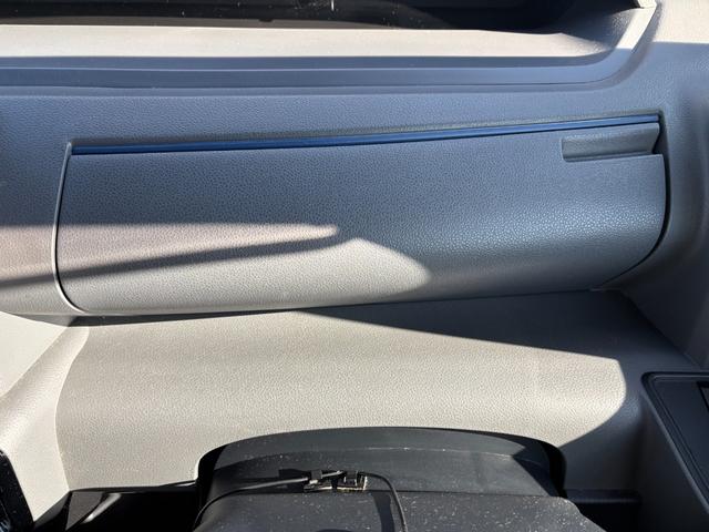 タントカスタムRSセレクションL15インチアルミホイール キーフリーシステム プッシュボタンスタート オートエアコン(プッシュ式) フルLEDヘッドランプ オート格納式カラードドアミラー 本革巻ステアリングホイール(静岡県)の中古車