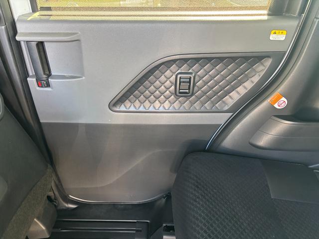 タントカスタムRSセレクションL15インチアルミホイール キーフリーシステム プッシュボタンスタート オートエアコン(プッシュ式) フルLEDヘッドランプ オート格納式カラードドアミラー 本革巻ステアリングホイール(静岡県)の中古車