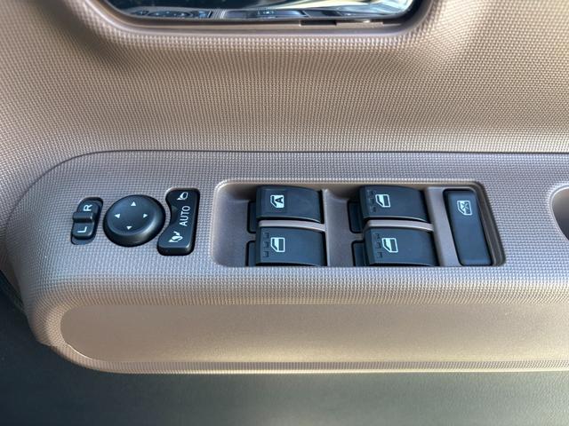 ムーヴキャンバスセオリーＧ１４インチフルホイールキャップ　ＬＥＤヘッドランプ　ＬＥＤフォグランプ　ホっとカップホルダー　両側パワースライドドア　キーフリーシステム　プッシュボタンスタート　ＵＶカットガラス（静岡県）の中古車