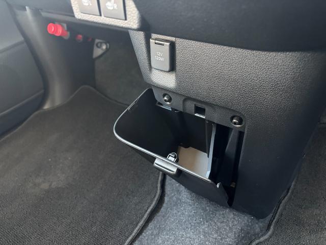 ムーヴキャンバスセオリーＧ１４インチフルホイールキャップ　ＬＥＤヘッドランプ　ＬＥＤフォグランプ　ホっとカップホルダー　両側パワースライドドア　キーフリーシステム　プッシュボタンスタート　ＵＶカットガラス（静岡県）の中古車