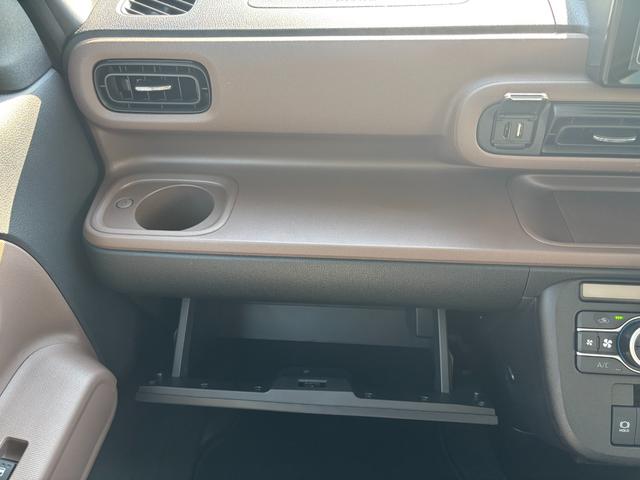 ムーヴキャンバスセオリーＧ１４インチフルホイールキャップ　ＬＥＤヘッドランプ　ＬＥＤフォグランプ　ホっとカップホルダー　両側パワースライドドア　キーフリーシステム　プッシュボタンスタート　ＵＶカットガラス（静岡県）の中古車