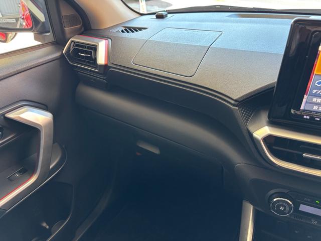 ロッキーＧ１７インチアルミホイール　ＵＶＩＲカット遮音ガラス　フルＬＥＤヘッドランプ　運転席・助手席シートヒーター　ウレタンステアリングホイール　本革シフトノブ　アクティブマルチインフォメーションメーター（静岡県）の中古車