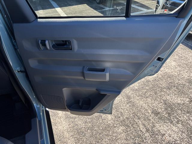 タフトＧターボ１５インチアルミホイール　オートレベリング機能付フルＬＥＤヘッドランプ　ＬＥＤフォグランプ　本革巻ステアリングホイール　本革巻インパネセンターシフト　ＴＦＴカラーマルチインフォメーションディスプレイ（静岡県）の中古車