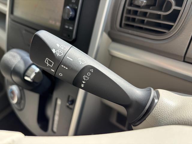 タントＸターボ　ＳＡIIキーフリーシステム　パワースライドドア（左側）　オートエアコン（プッシュ式）　オートライト　ハロゲンヘッドランプ　マルチインフォメーションディスプレイ（静岡県）の中古車