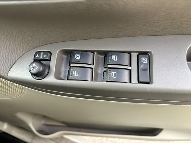 タントＸターボ　ＳＡIIキーフリーシステム　パワースライドドア（左側）　オートエアコン（プッシュ式）　オートライト　ハロゲンヘッドランプ　マルチインフォメーションディスプレイ（静岡県）の中古車