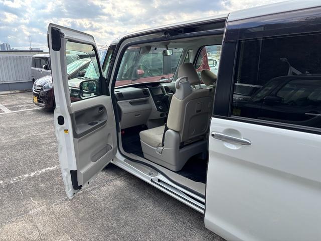 タントＸターボ　ＳＡIIキーフリーシステム　パワースライドドア（左側）　オートエアコン（プッシュ式）　オートライト　ハロゲンヘッドランプ　マルチインフォメーションディスプレイ（静岡県）の中古車