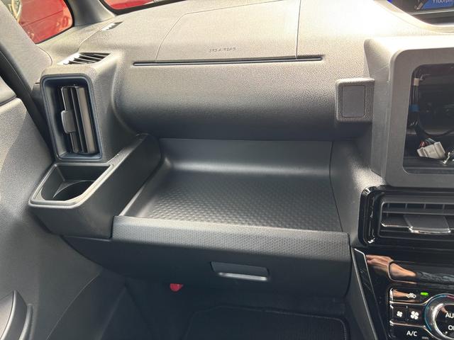 タントカスタムＸ１４インチアルミホイール　大型エアロバンパー　フルＬＥＤヘッドランプ　オート格納式カラードドアミラー　両側パワースライドドア　キーフリーシステム　プッシュボタンスタート（静岡県）の中古車