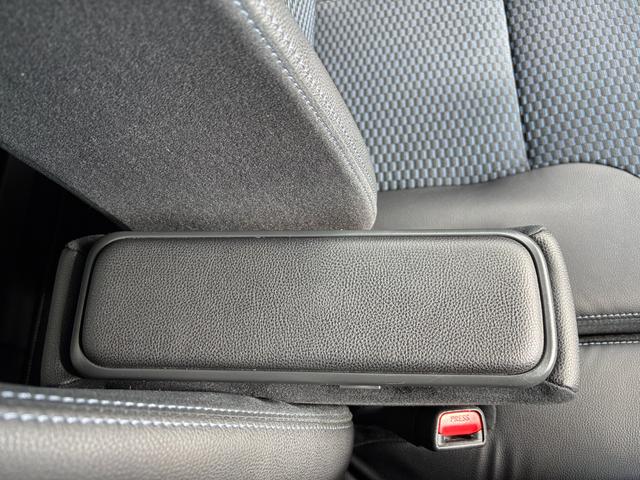 タントカスタムＸ１４インチアルミホイール　大型エアロバンパー　フルＬＥＤヘッドランプ　オート格納式カラードドアミラー　両側パワースライドドア　キーフリーシステム　プッシュボタンスタート（静岡県）の中古車