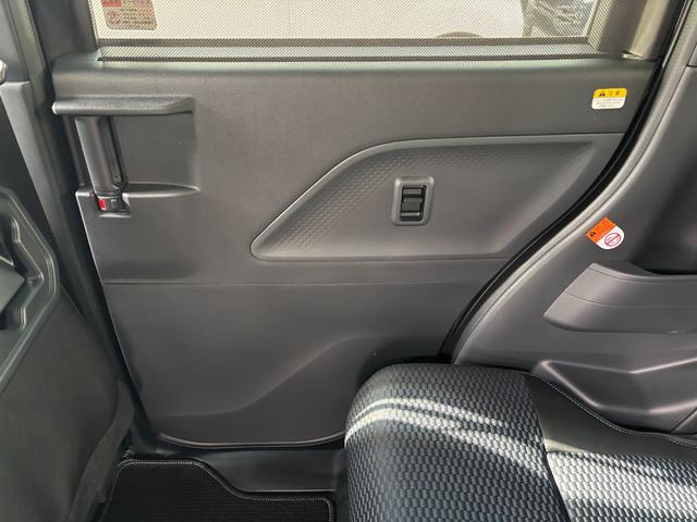 タントカスタムＸ１４インチアルミホイール　大型エアロバンパー　フルＬＥＤヘッドランプ　オート格納式カラードドアミラー　両側パワースライドドア　キーフリーシステム　プッシュボタンスタート（静岡県）の中古車