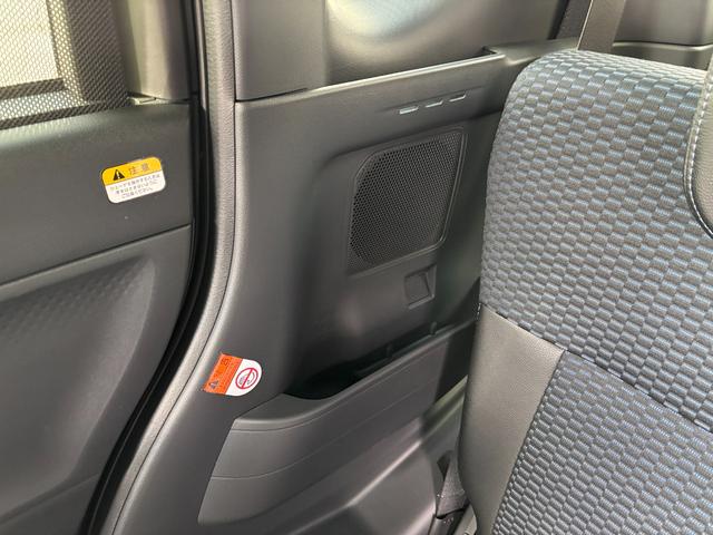 タントカスタムＸ１４インチアルミホイール　大型エアロバンパー　フルＬＥＤヘッドランプ　オート格納式カラードドアミラー　両側パワースライドドア　キーフリーシステム　プッシュボタンスタート（静岡県）の中古車