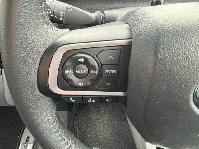 タントファンクロスターボ15インチアルミホイール キーフリーシステム プッシュボタンスタート オートエアコン(プッシュ式) フルLEDヘッドランプ オート格納式カラードドアミラー 本革巻ステアリングホイール(静岡県)の中古車