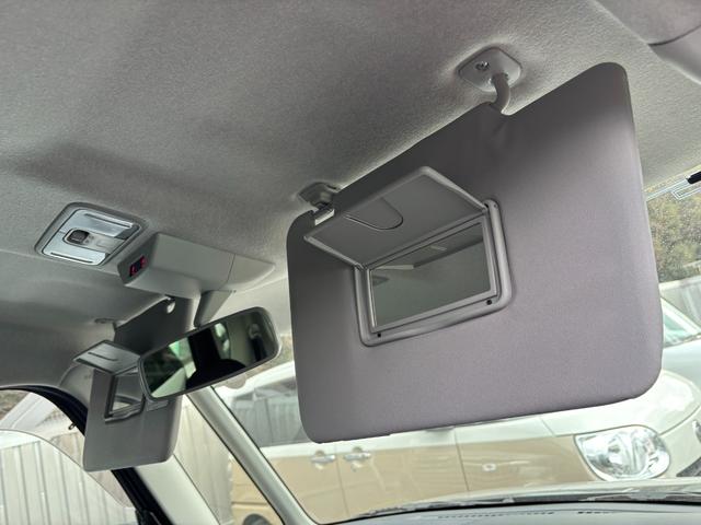 タントファンクロスターボ15インチアルミホイール キーフリーシステム プッシュボタンスタート オートエアコン(プッシュ式) フルLEDヘッドランプ オート格納式カラードドアミラー 本革巻ステアリングホイール(静岡県)の中古車