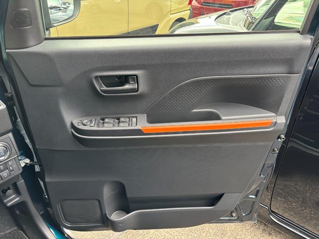 タントファンクロスターボ15インチアルミホイール キーフリーシステム プッシュボタンスタート オートエアコン(プッシュ式) フルLEDヘッドランプ オート格納式カラードドアミラー 本革巻ステアリングホイール(静岡県)の中古車