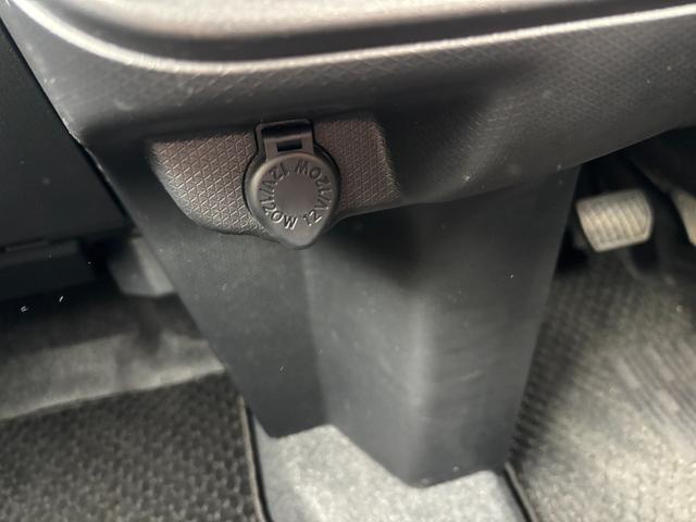 タントファンクロスターボ15インチアルミホイール キーフリーシステム プッシュボタンスタート オートエアコン(プッシュ式) フルLEDヘッドランプ オート格納式カラードドアミラー 本革巻ステアリングホイール(静岡県)の中古車