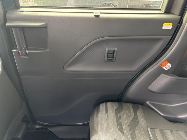 タントファンクロスターボ15インチアルミホイール キーフリーシステム プッシュボタンスタート オートエアコン(プッシュ式) フルLEDヘッドランプ オート格納式カラードドアミラー 本革巻ステアリングホイール(静岡県)の中古車