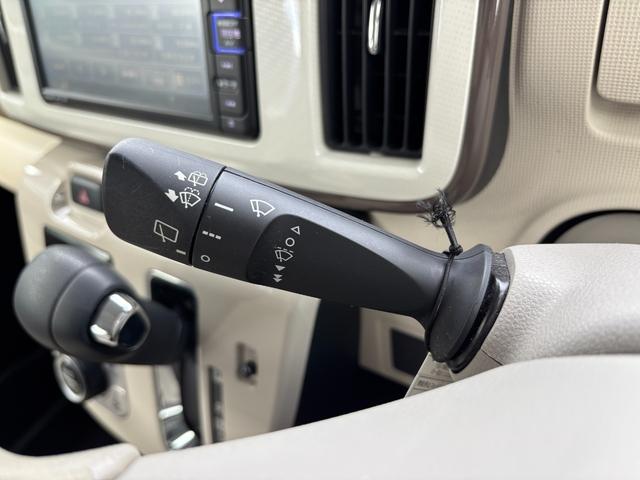 ムーヴキャンバスＧメイクアップＶＳ　ＳＡIII１４インチフルホイールキャップ　ＬＥＤヘッドランプ　キーフリーシステム　両側パワースライドドア　オートエアコン（プッシュ式）　オートライト　置きラクボックス（静岡県）の中古車